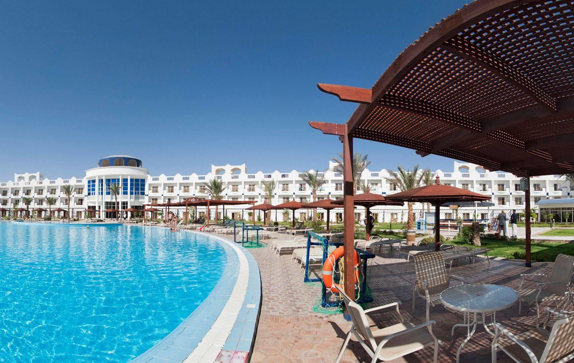Golden 5 Sapphire Suites Hotel Hurghada Esterno foto